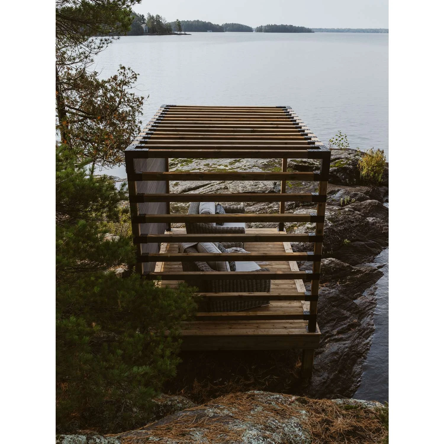 Toja Grid Knect Black Steel Mounting Bracket 16 Ga. - Image 5